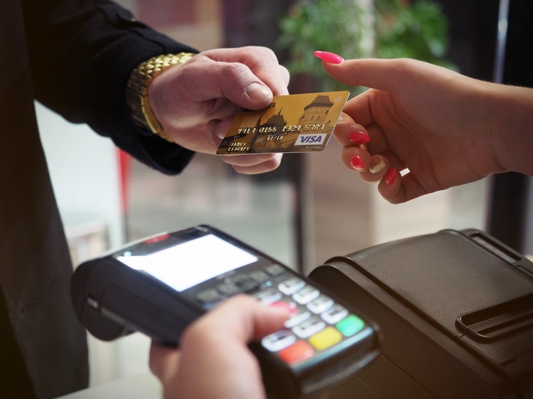 Coleta de mais dados de clientes por meio de diferentes canais