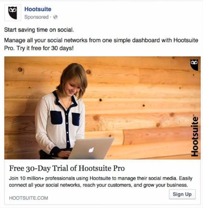 O reclamă Hootsuite pe pagina de Facebook a lui Neil Patel care demonstrează direcționarea personalizată a publicului.