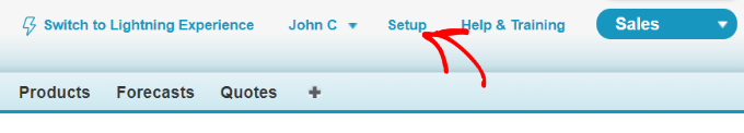 انقر على رابط الإعداد في شريط قائمة Salesforce Head to the setup settings