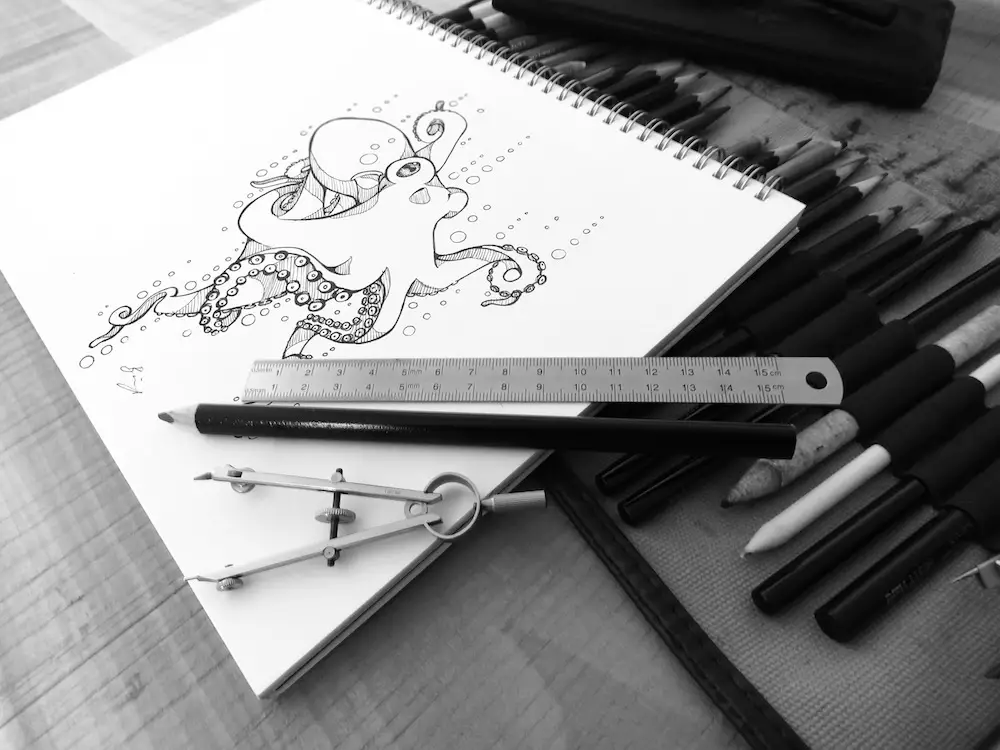maquete de livro de desenho de arte grátis