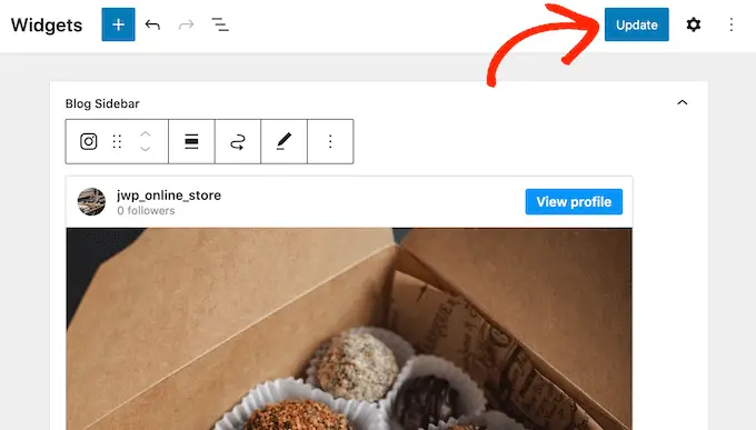Bir kenar çubuğu widget'ında bir Instagram fotoğrafı yayınlama Publishing an Instagram photo in a sidebar widget