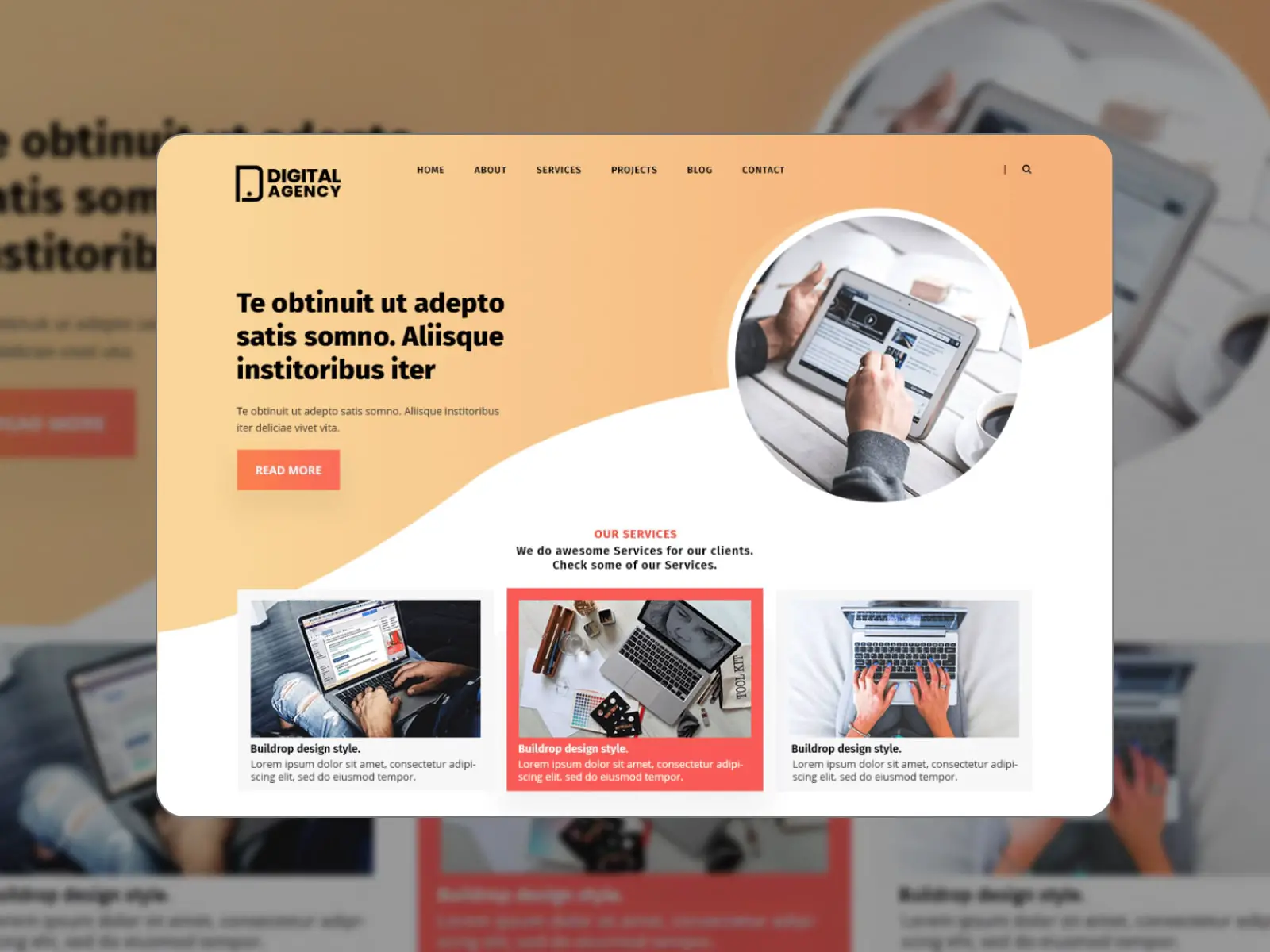 Collage del tema WordPress gratuito Digital Agency Lite nei colori arancione e bianco.