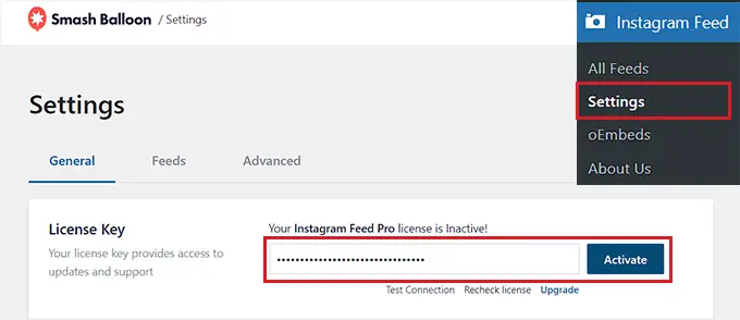 Active la clave de licencia del complemento Instagram Feed Pro Activate the Instagram Feed Pro plugin license key