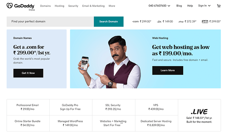 GoDaddy - Layanan Hosting Blog Terbaik