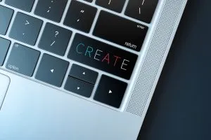 un clavier avec le bouton CREATE.