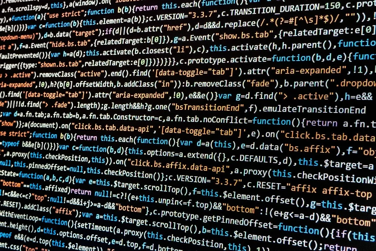 最小化されたWebサイトコード。
