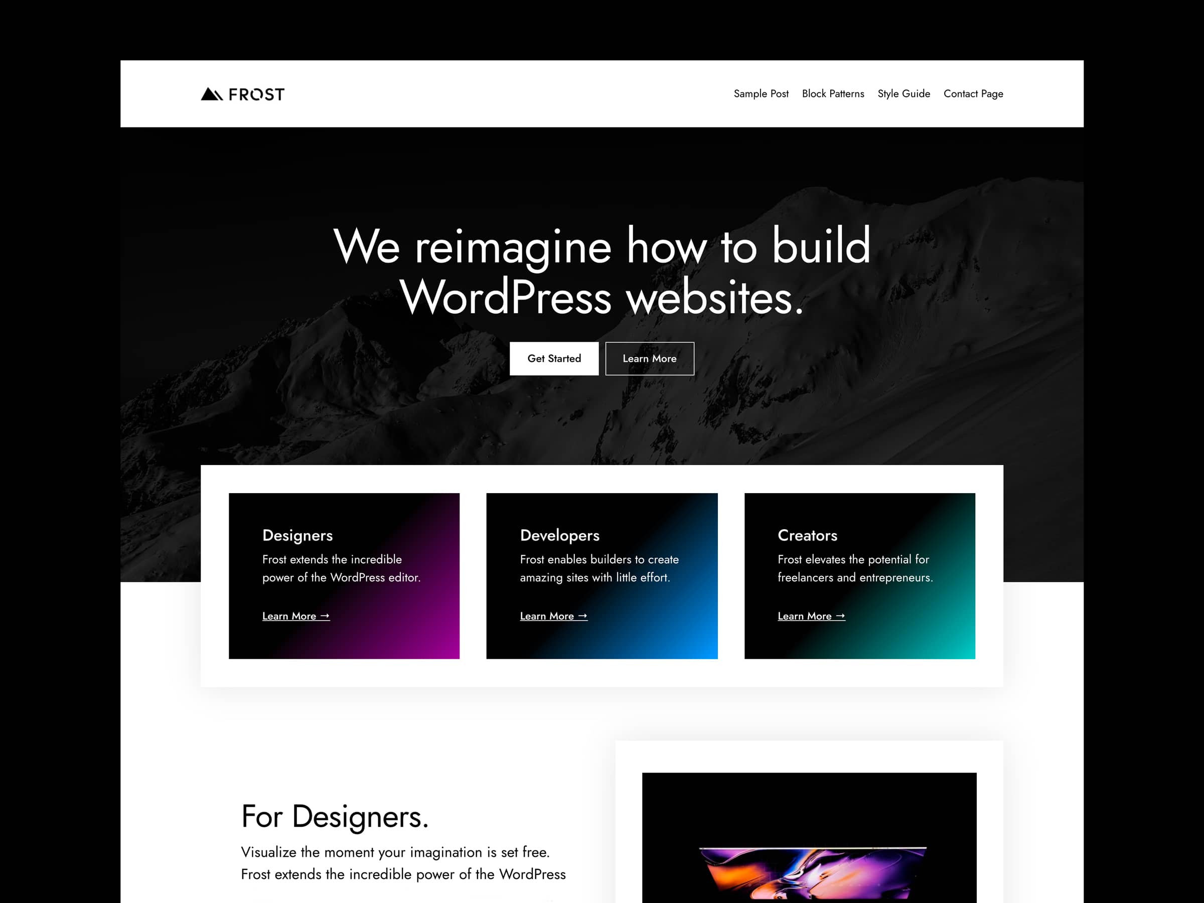 สกรีนช็อตของธีม Frost WordPress มีพื้นที่ฮีโร่/อินโทร ตามด้วยสามช่องและส่วนสื่อ + ข้อความ