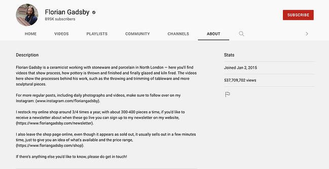 ejemplo de descripción de canal de youtube: florian gadsby