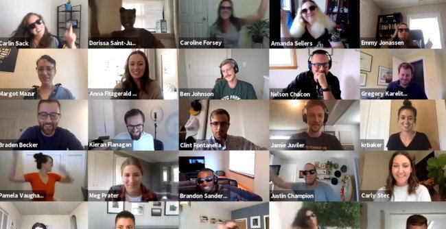 Flash mob virtual HubSpot di Zoom