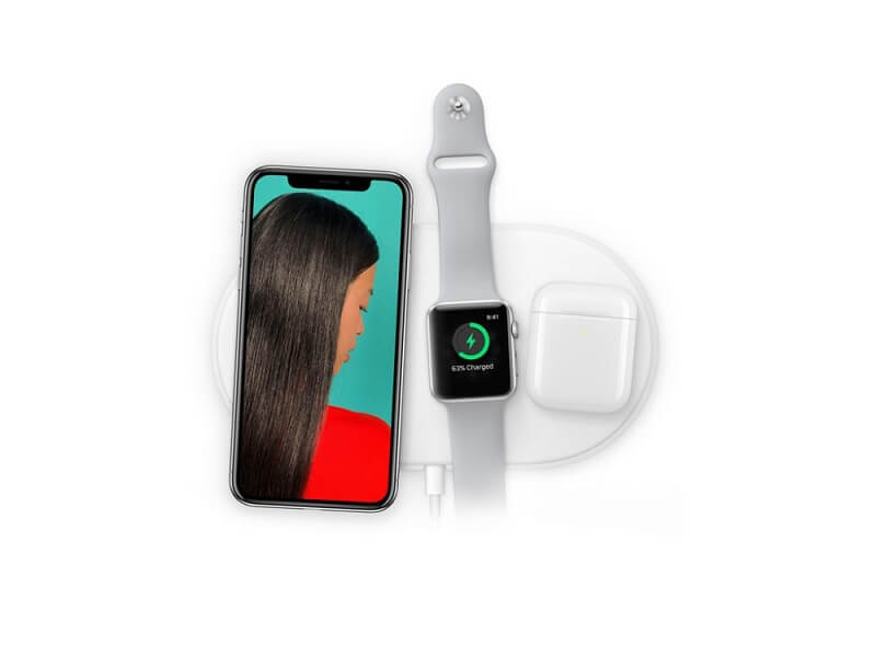 iPhone X su AirPower Mat