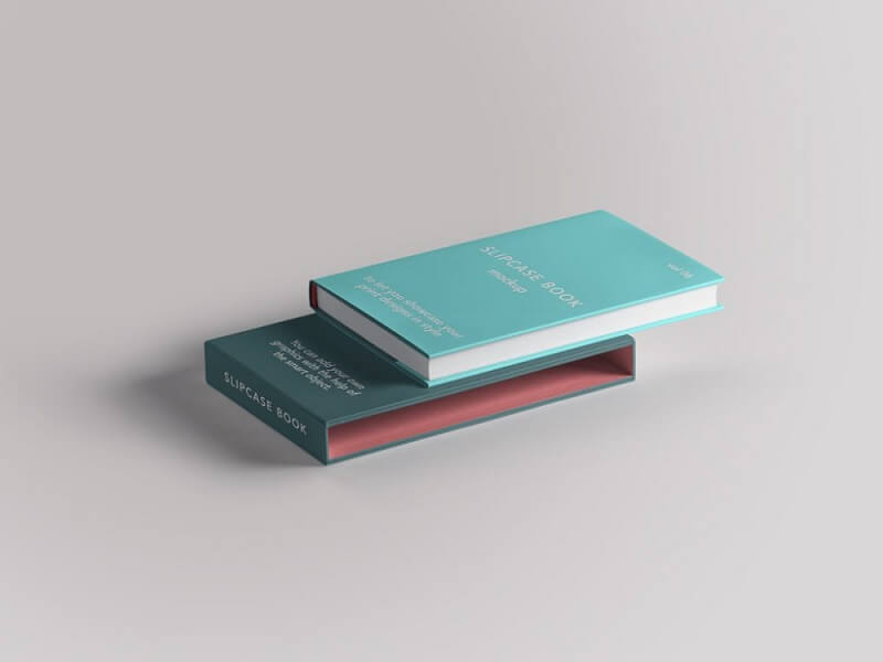 Книга в футляре