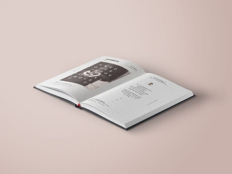 Открытая книга в твердом переплете